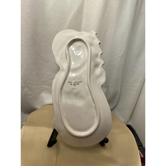 Fitz and Floyd Christmas/Holiday Elongated Tray. "Snowflake and Jake". 2009. - Picture 7 of 12